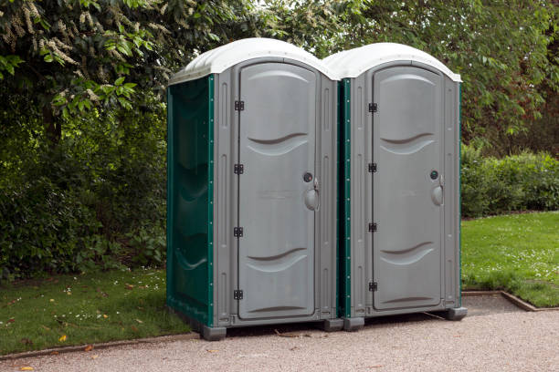 Best Standard Portable Toilet Rental  in Hohenwald, TN